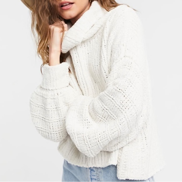 Free People Be Yours Cowl Neck Puff Sleeve Pullover Sweater Size Medium - Picture 1 of 8
